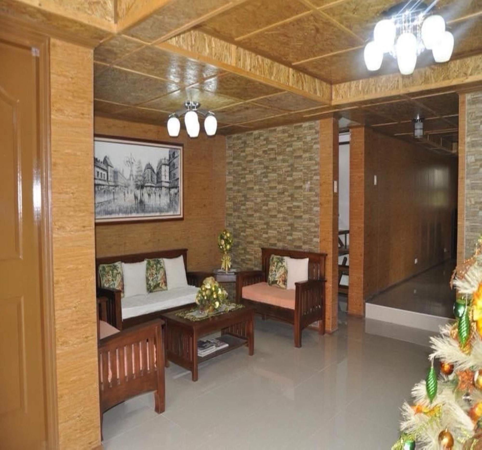 Oyo 1067 Villa Sofia At Silang 따가이따이 외부 사진